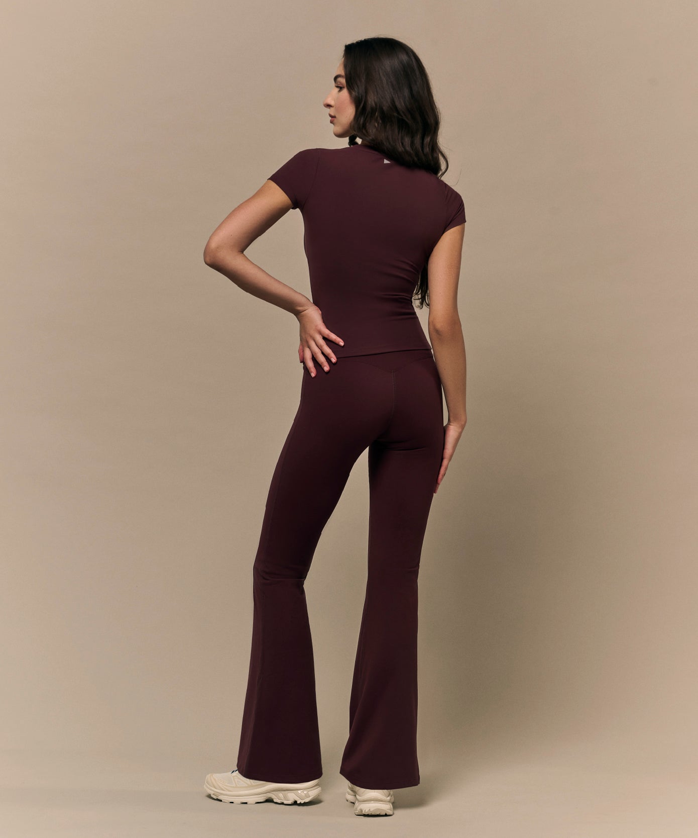 NOOR Flare Pant - Burgundy