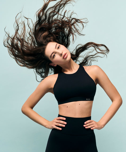 NOOR High Neck Sports Bra - Black