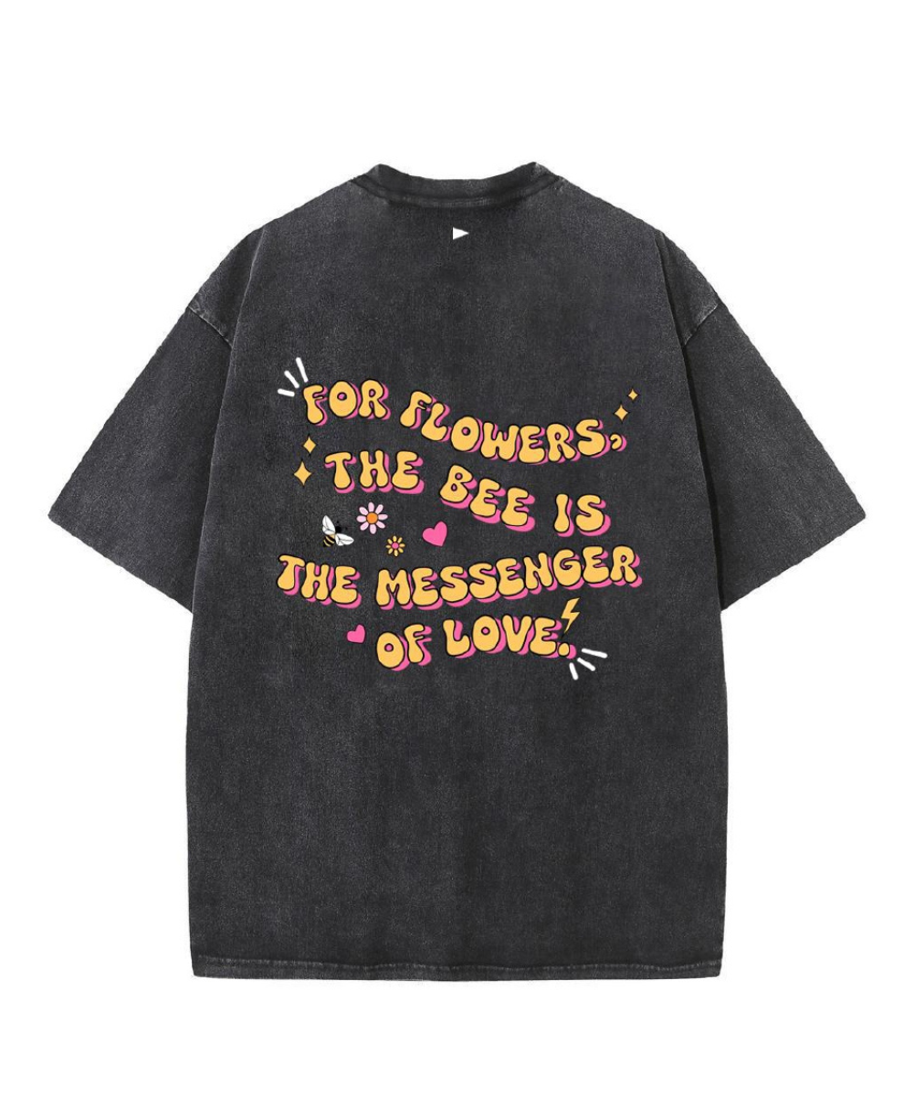 For flowers, the bees is the messenger of love T-Shirt - Kids -Black