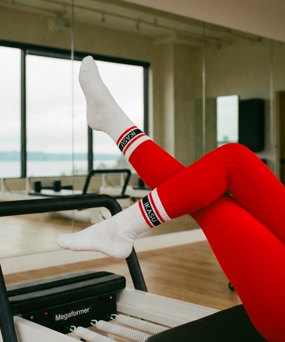 IKASU Pilates Socks - White / Red & Navy Blue