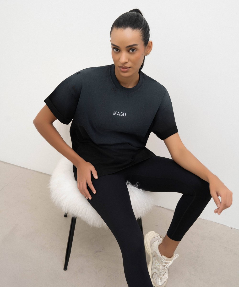 Ripped IKASU T-shirt - Tie Dye Black/Grey