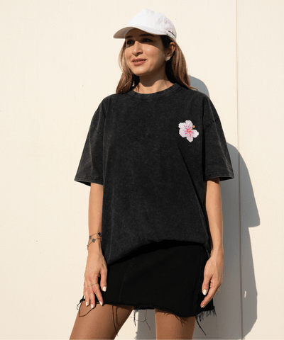 DANA For bees, the flower is the fountain of life T-Shirt - Black