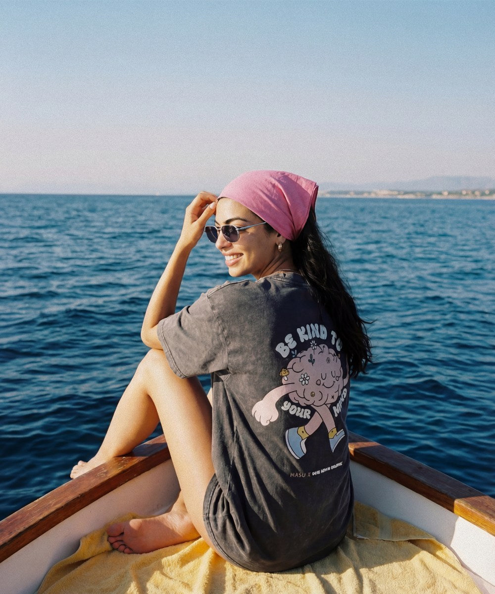 Be Kind To Your Mind T-shirt - Washed Black