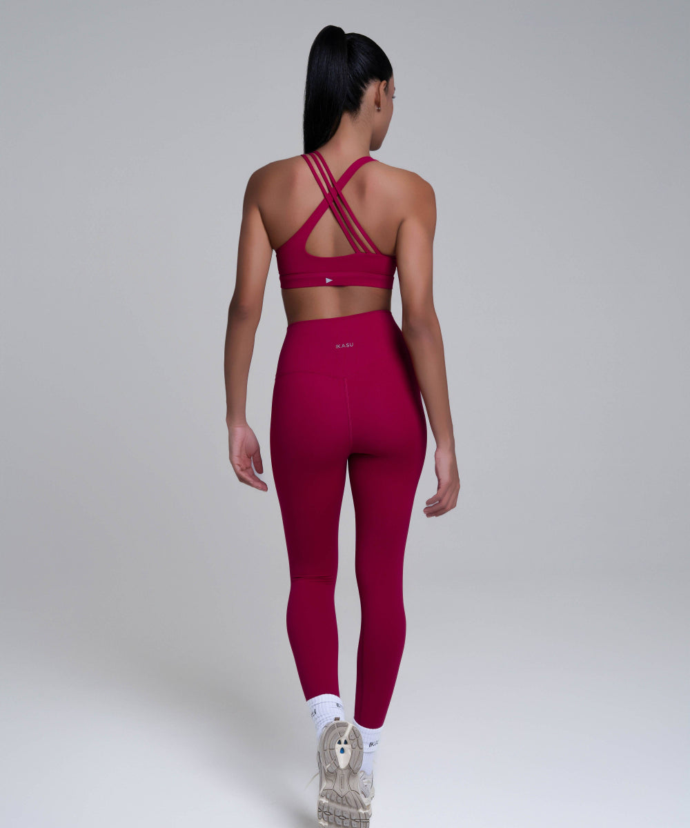 NOOR Crossed Sports Bra - Cherry