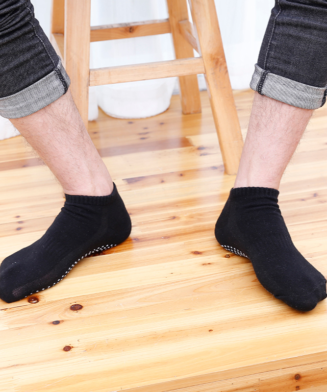 Grip Pilates Socks For Man - Black